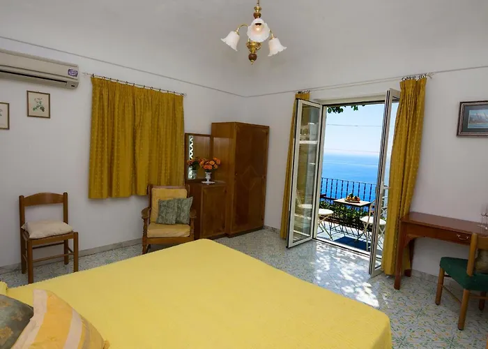 Affittacamere Casa Maresca 3*